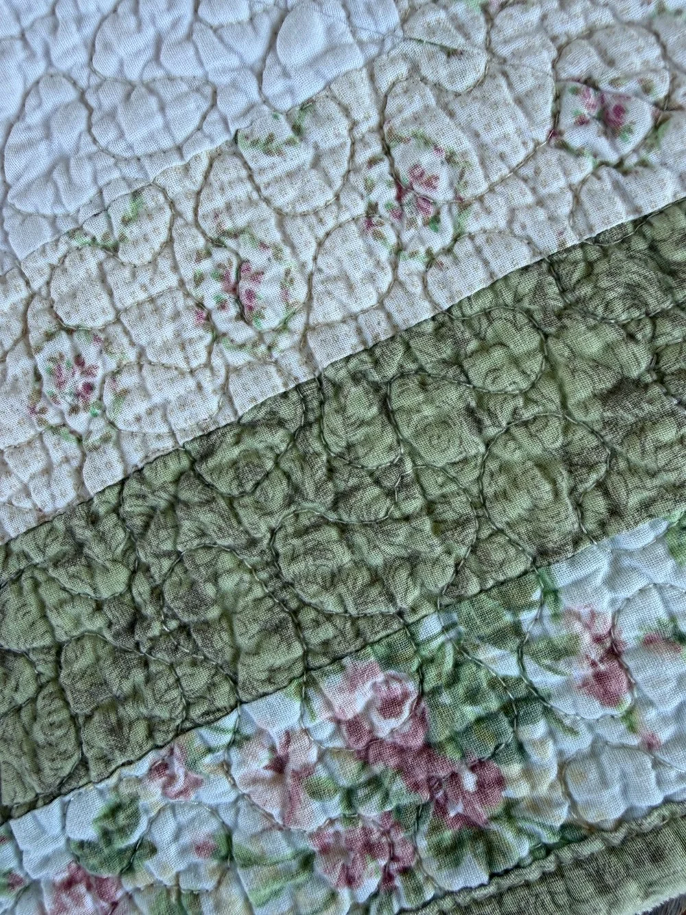 VTG 90s Sunflower Dresden Plate Quilt Green Pink Soft Country Floral 86x100 READ